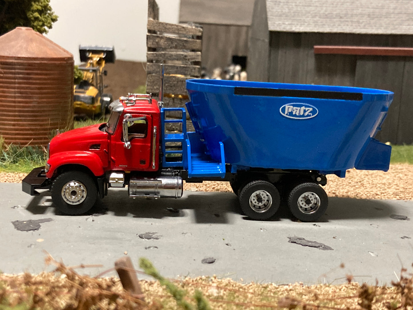 1/64 Vertical Feed Twin Triple Screw Blue on Mack Granite Truck