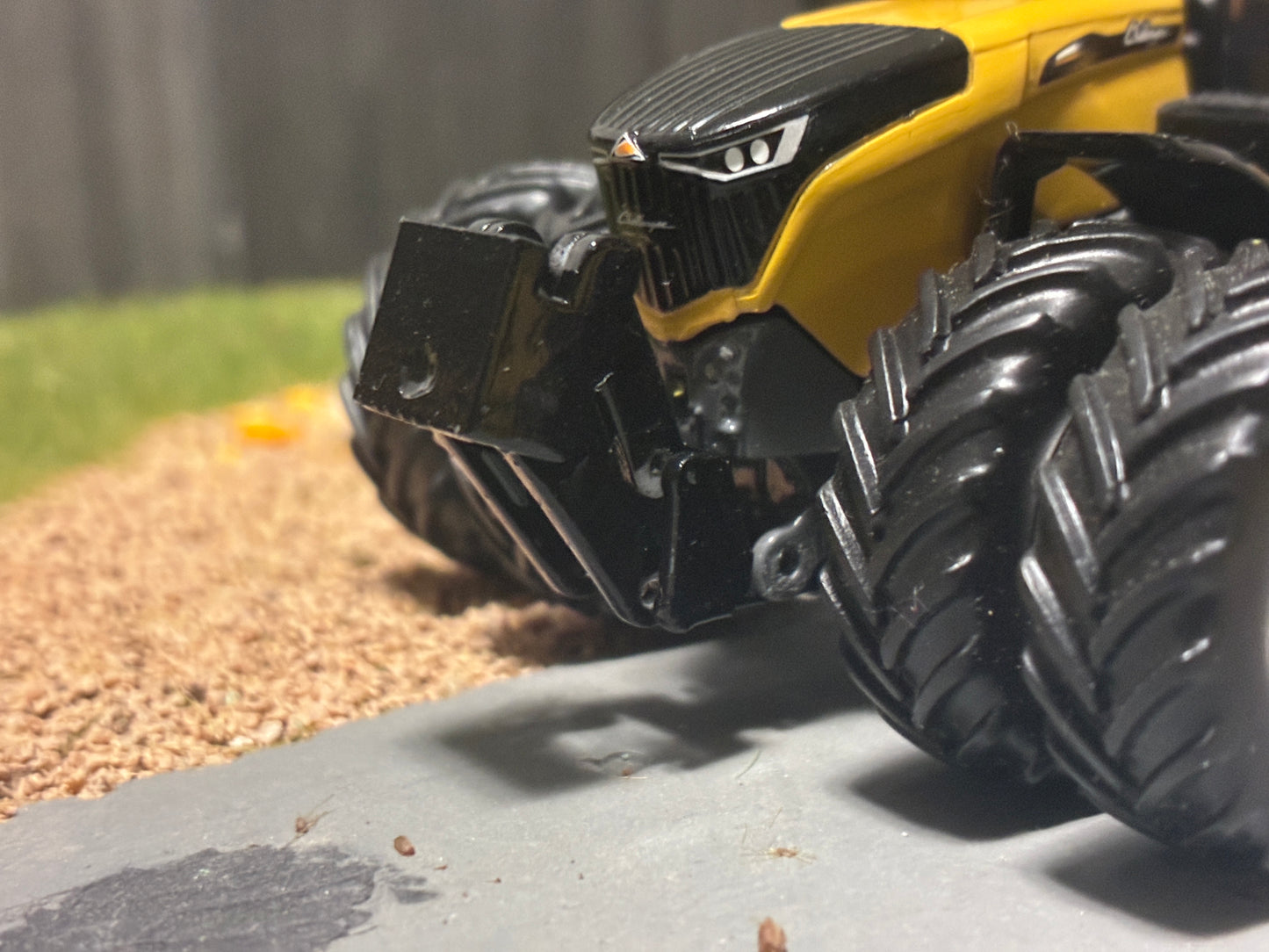 1/64 16’ Pivoting Silage Blade Straight Frame Tractors