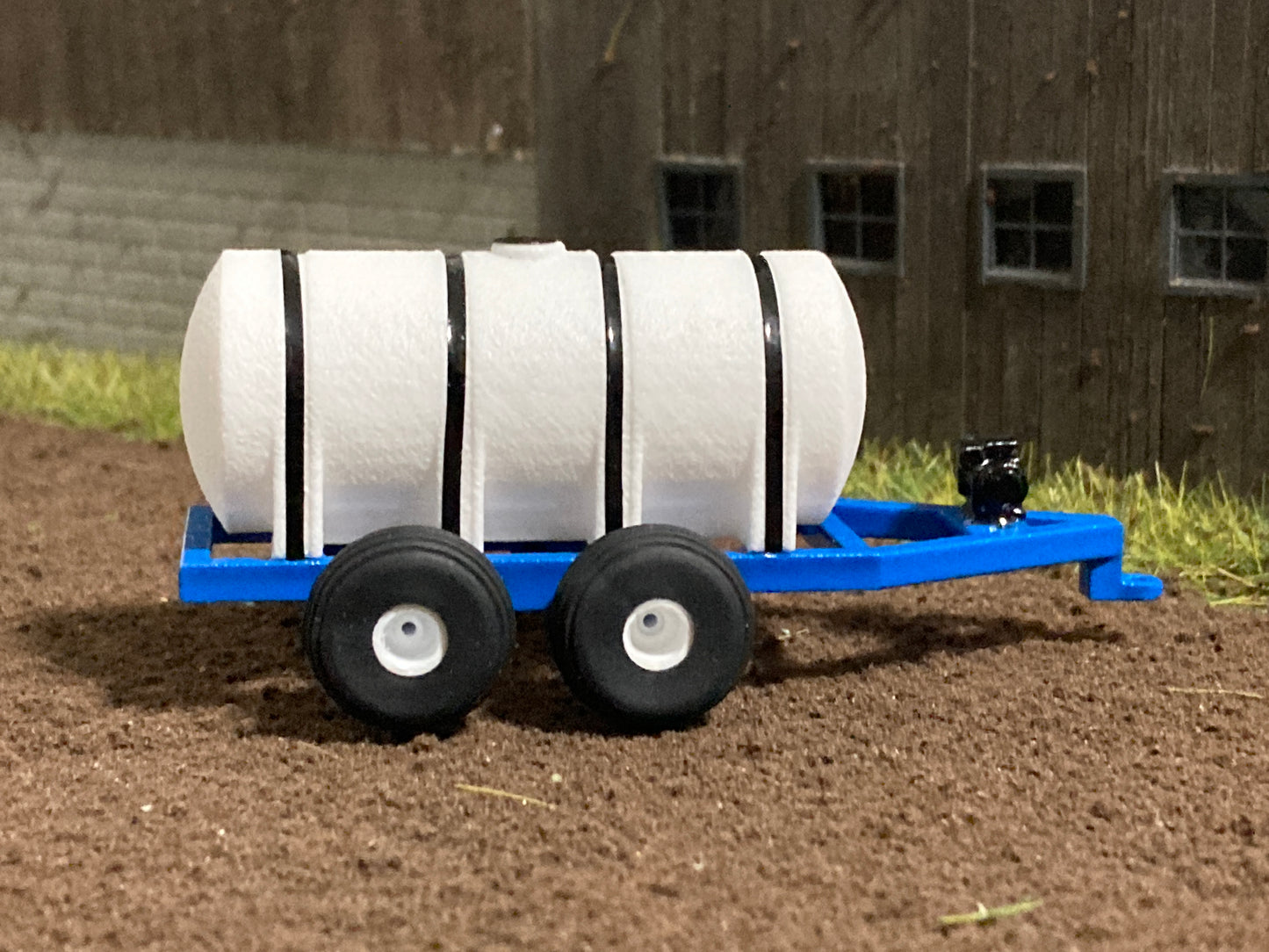 1/64 Liquid Fertilizer Tender Trailer Blue 1,050 Gallons (fits ball style hitch)