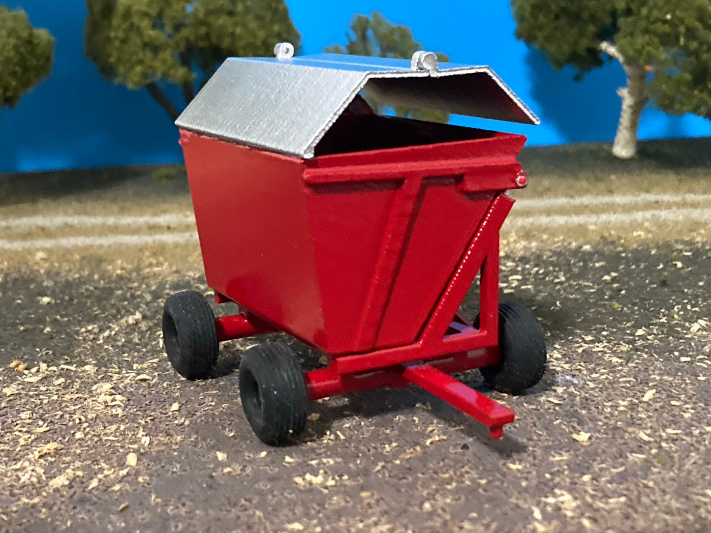 1/64 Dump Wagon Red