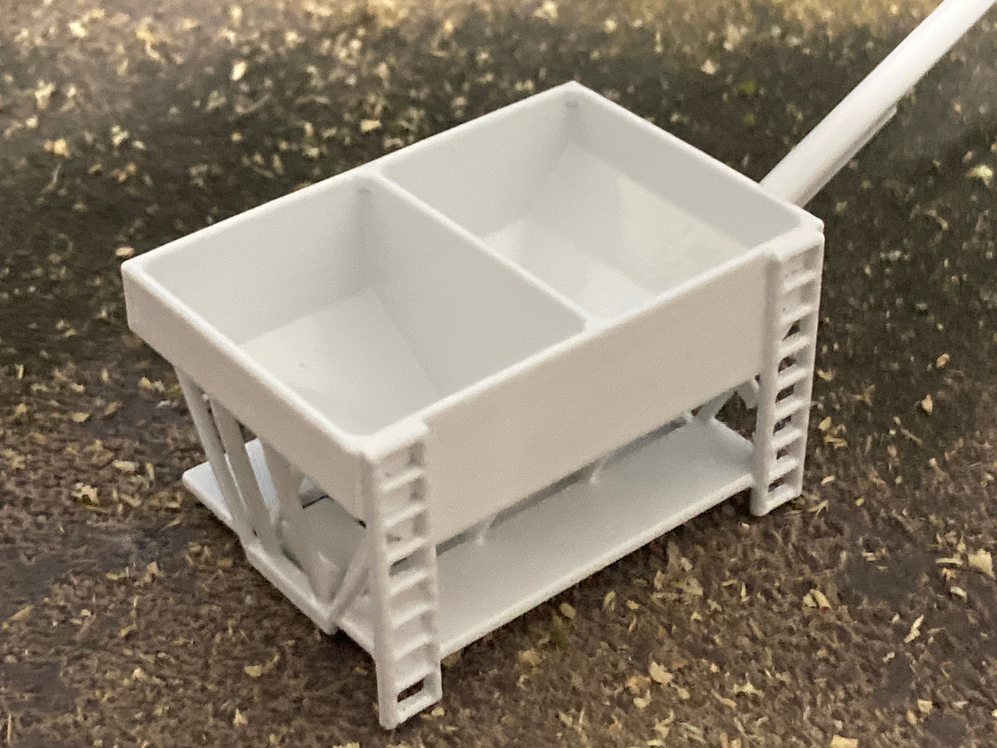 1/64 Rear Discharge Fertilizer Tender 10 ton For Truck Mount