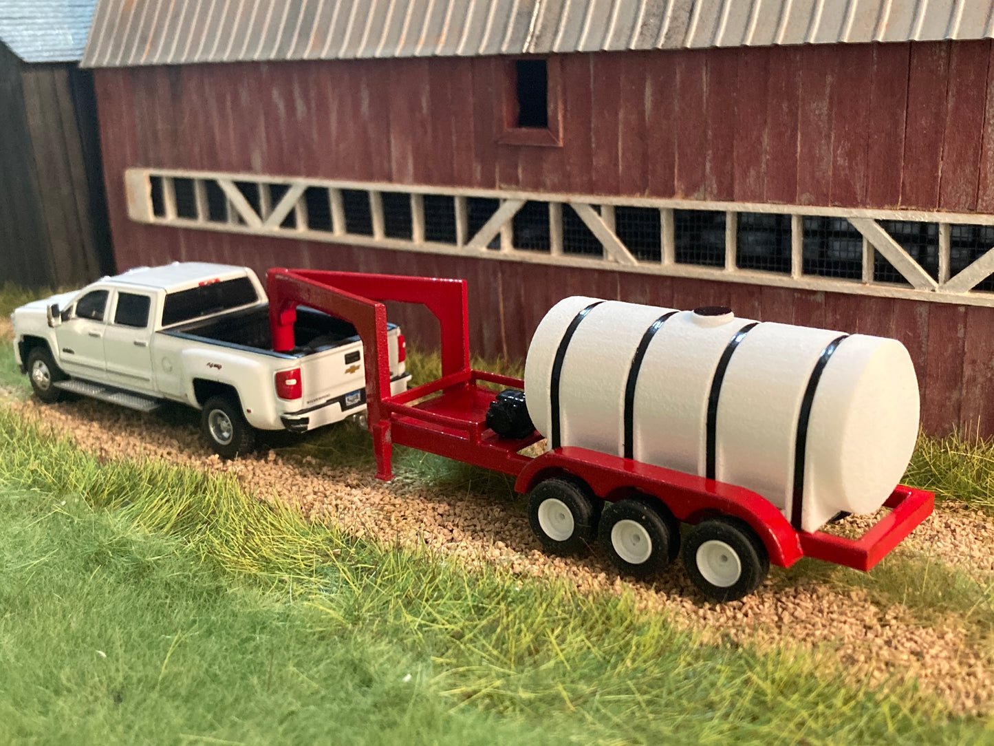 1/64 Gooseneck Liquid Fertilizer Tender Trailer Red 1,050 Gallons