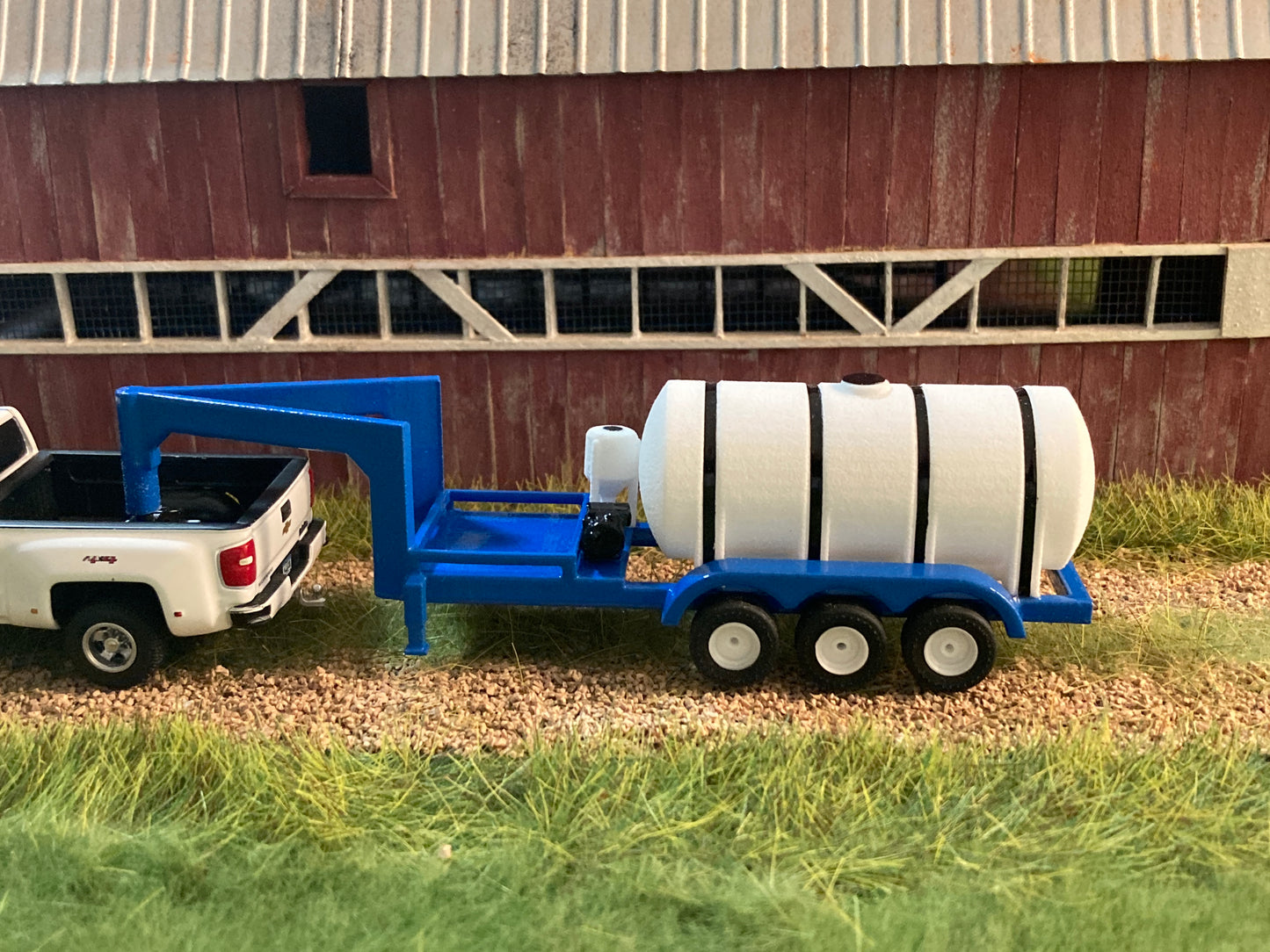 1/64 Gooseneck Liquid Fertilizer Tender Trailer Blue 1,050 Gallons