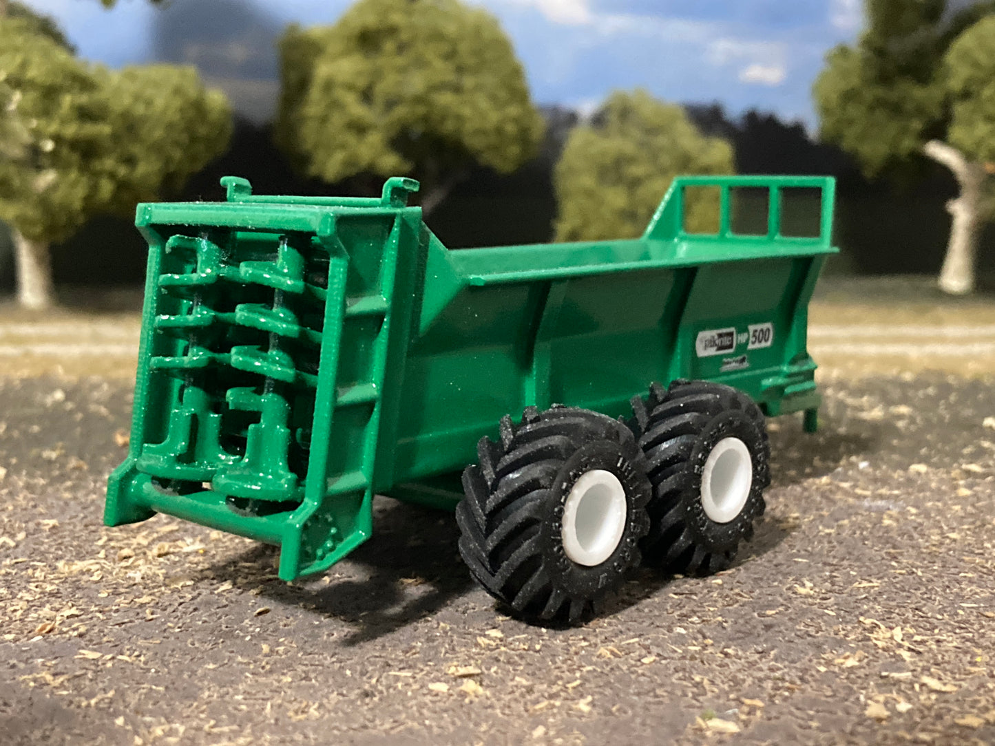 1/64 Pik Rite HP-500 Manure Spreader