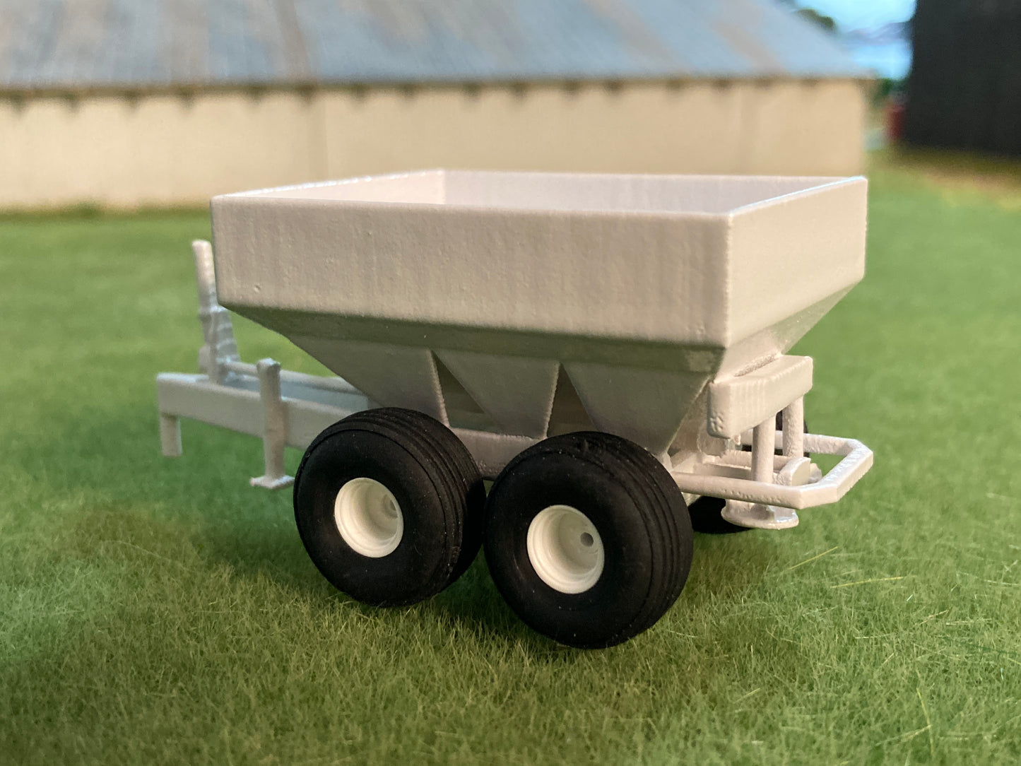 1/64 Fertilizer Spreader 8 Ton