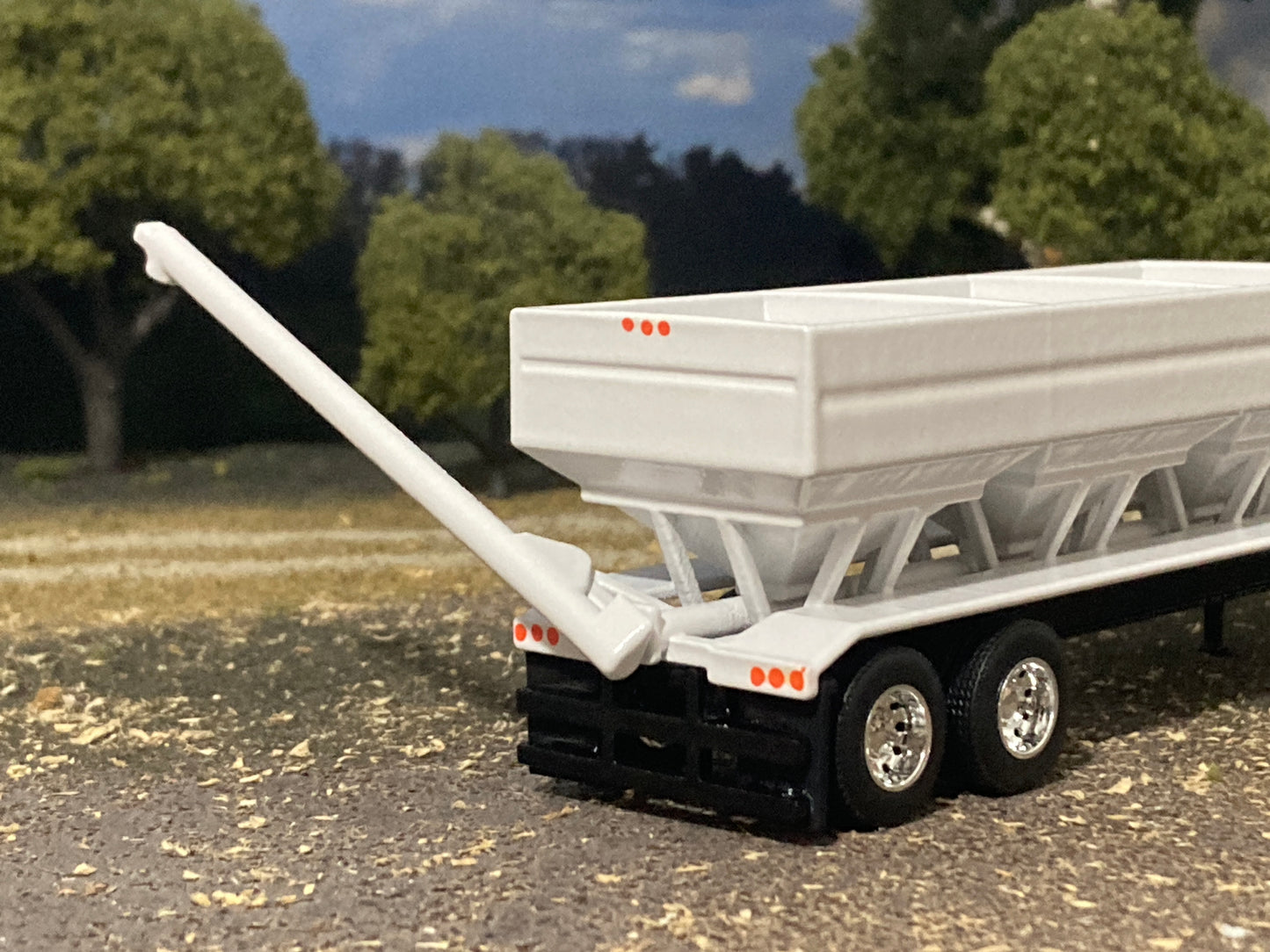 1/64 Fertilizer Tender Trailer 3 Hopper 24 Ton