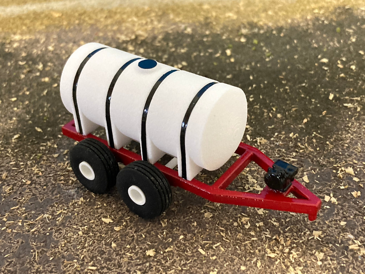 1/64 Liquid Fertilizer Tender Trailer Red 1,050 Gallons