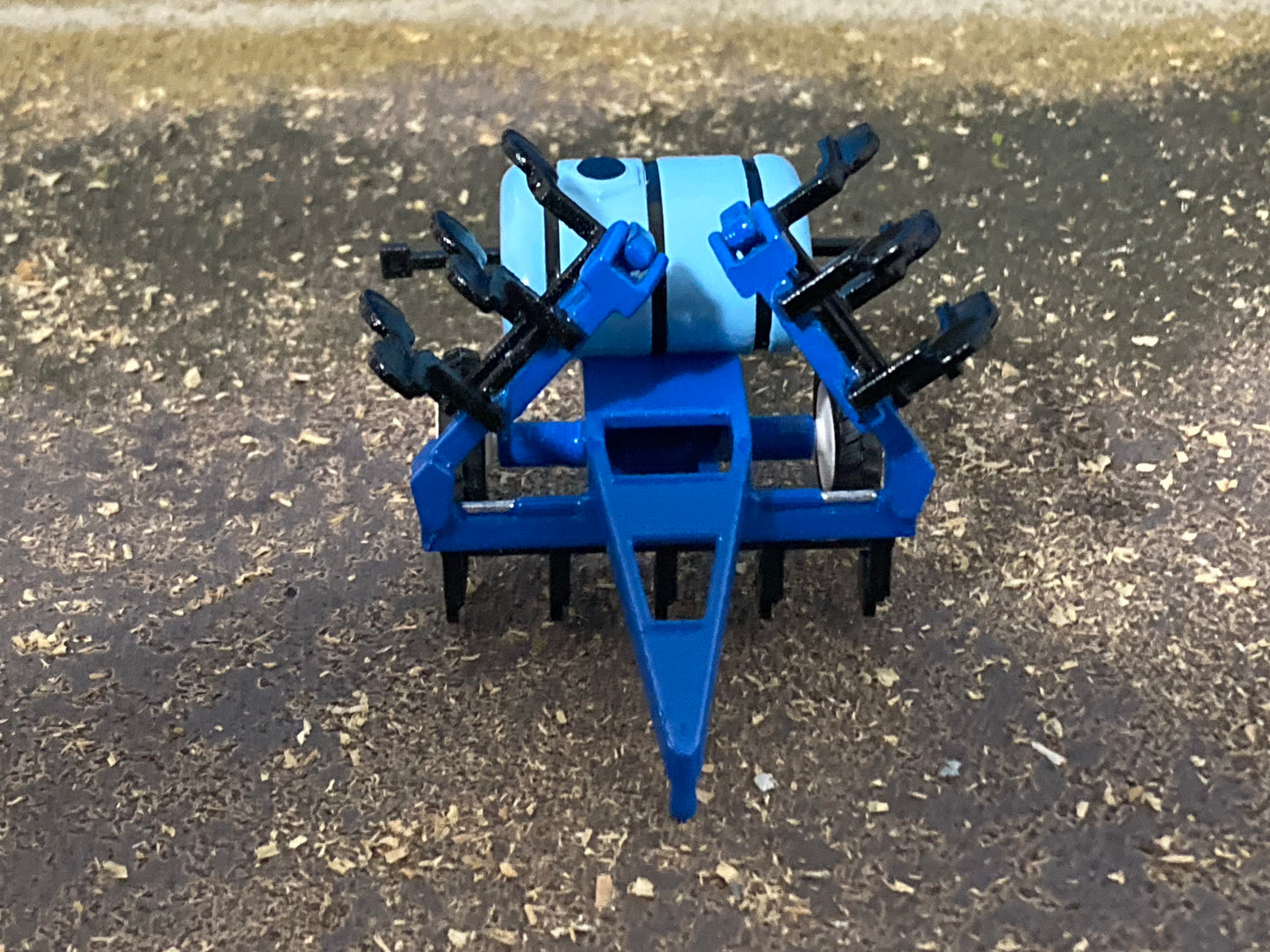 1/64 Blue Side Dresser 15 Row