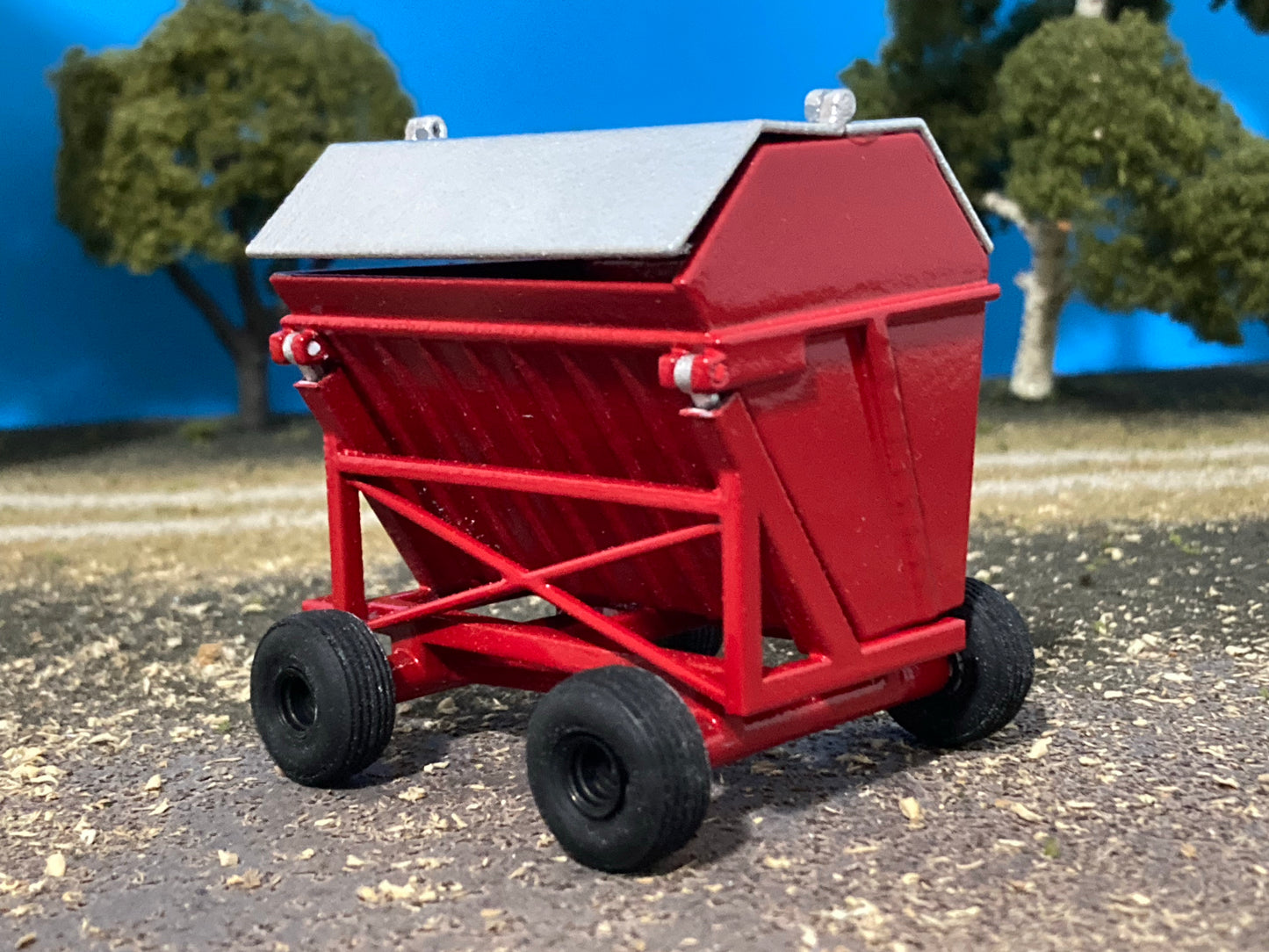 1/64 Dump Wagon Red