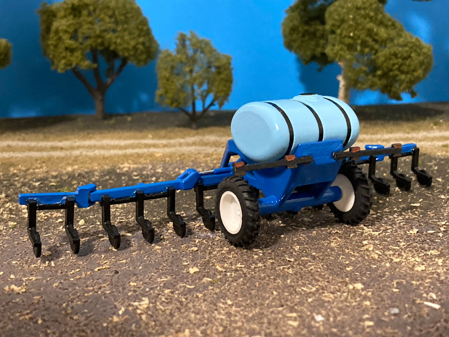 1/64 Blue Side Dresser 15 Row