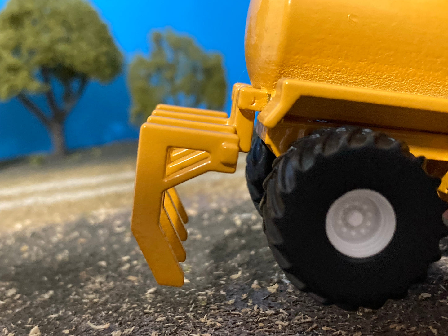 1/64 Big A 3500 Floater Bio Solids Manure Injector