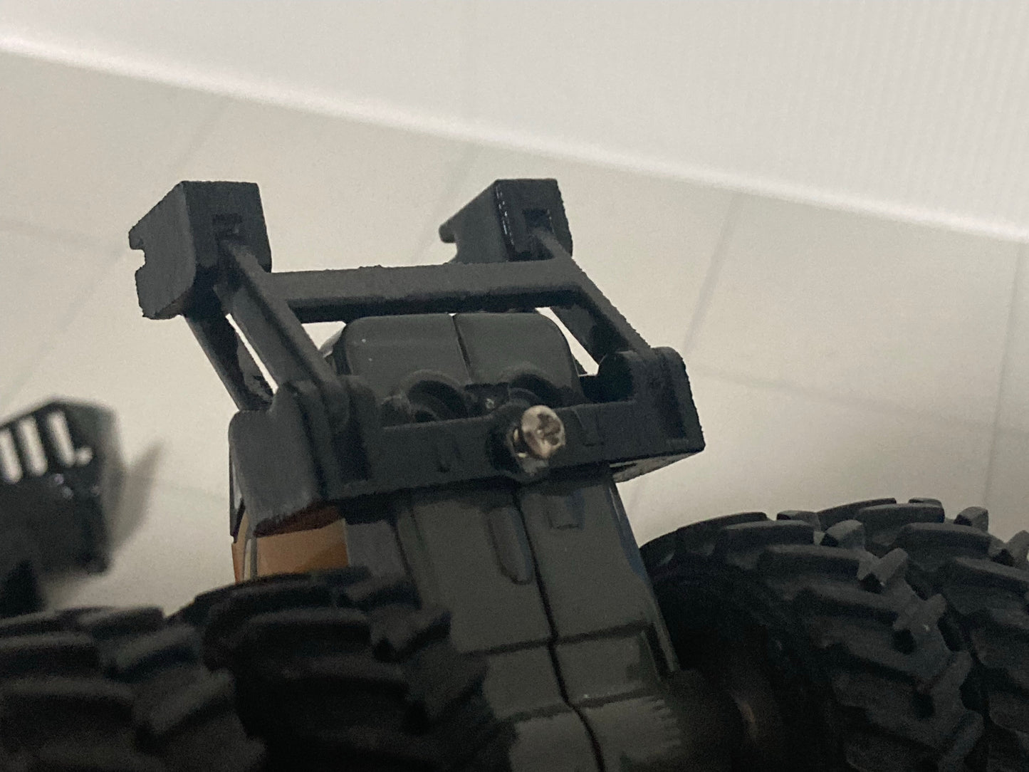 1/64 18’ Pivoting Silage Blade