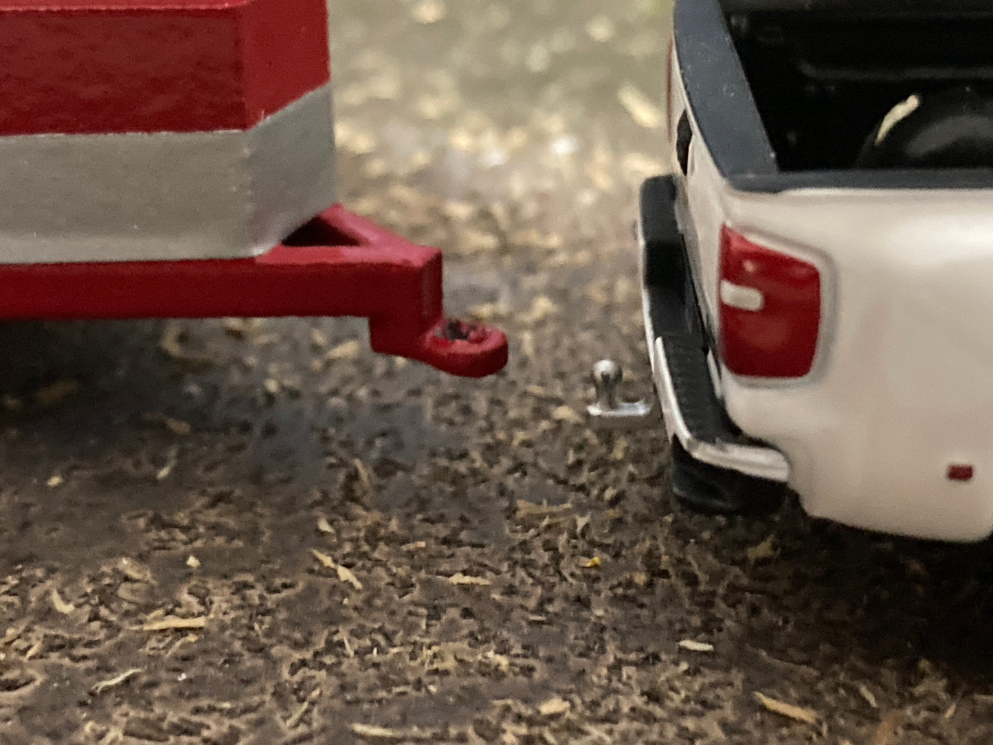 1/64 Fuel Trailer Red 600 gallon (for Ball style hitch)