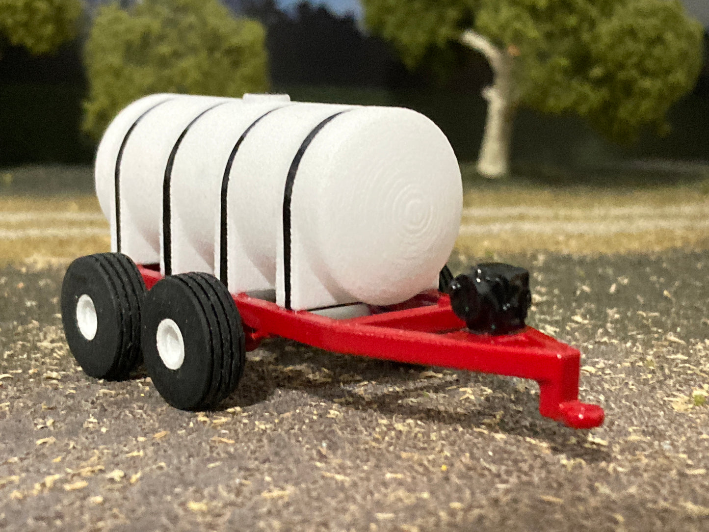 1/64 Liquid Fertilizer Tender Trailer Red 1,050 Gallons (fits ball style hitch)