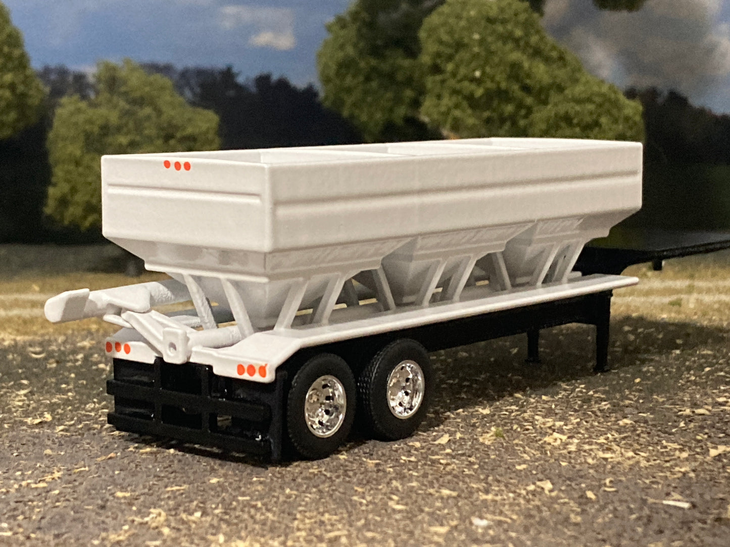 1/64 Fertilizer Tender Trailer 3 Hopper 24 Ton