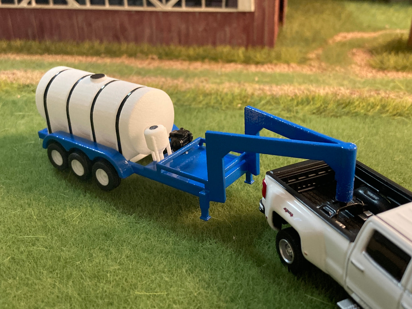 1/64 Gooseneck Liquid Fertilizer Tender Trailer Blue 1,050 Gallons