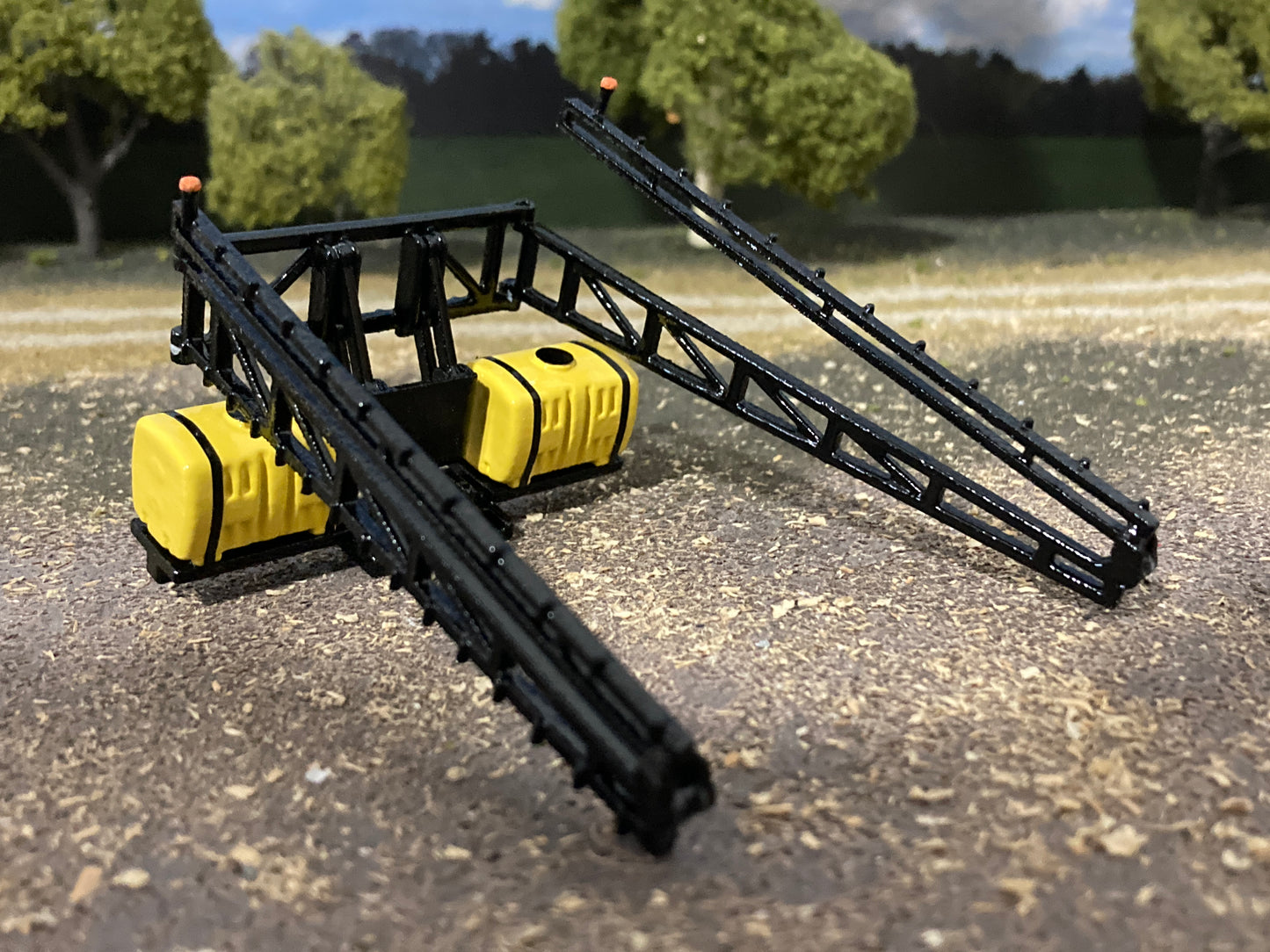 1/64 3pt. Sprayer 90ft for Tractors (fits Moore’s 3pt Hitch)