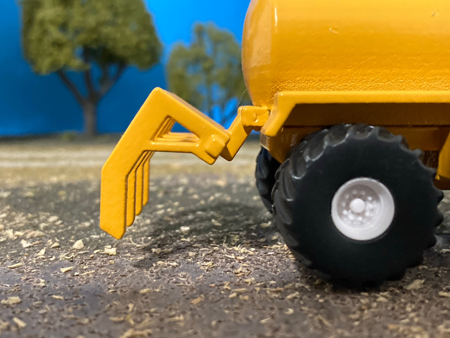 1/64 Big A 3500 Floater Bio Solids Manure Injector