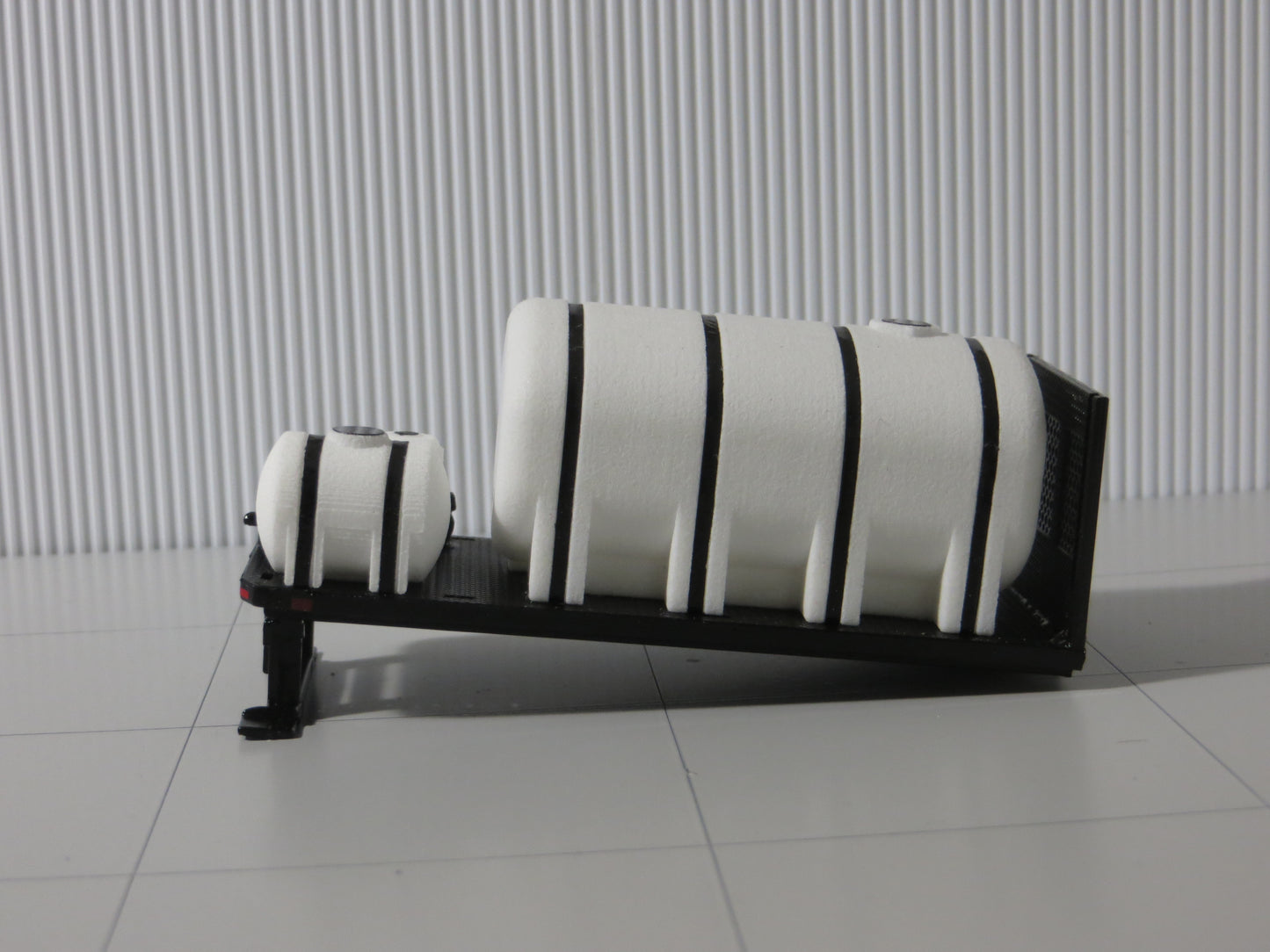 1/64 Sprayer Tender Flatbed for Truck Mount
