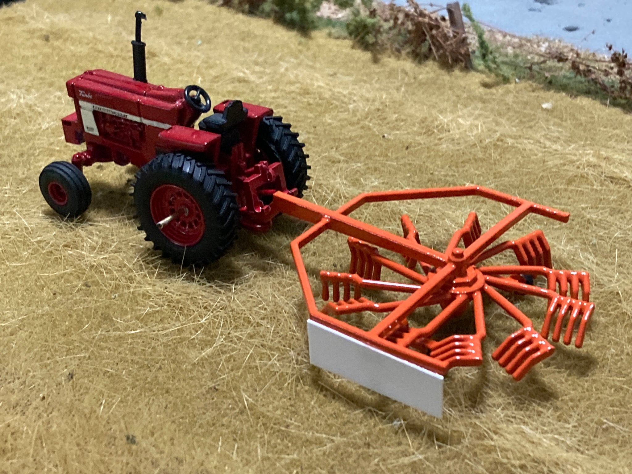 1/64 Hay Rake 12ft Orange – 2 Scale Fabrications