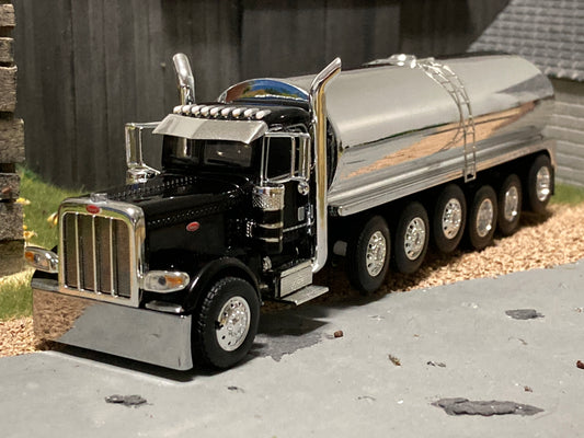 1/64 Milk Truck 6 Axle Peterbilt Truck Black