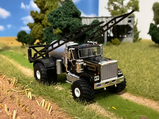 1/64 GMC General Floater Sprayer Truck Black