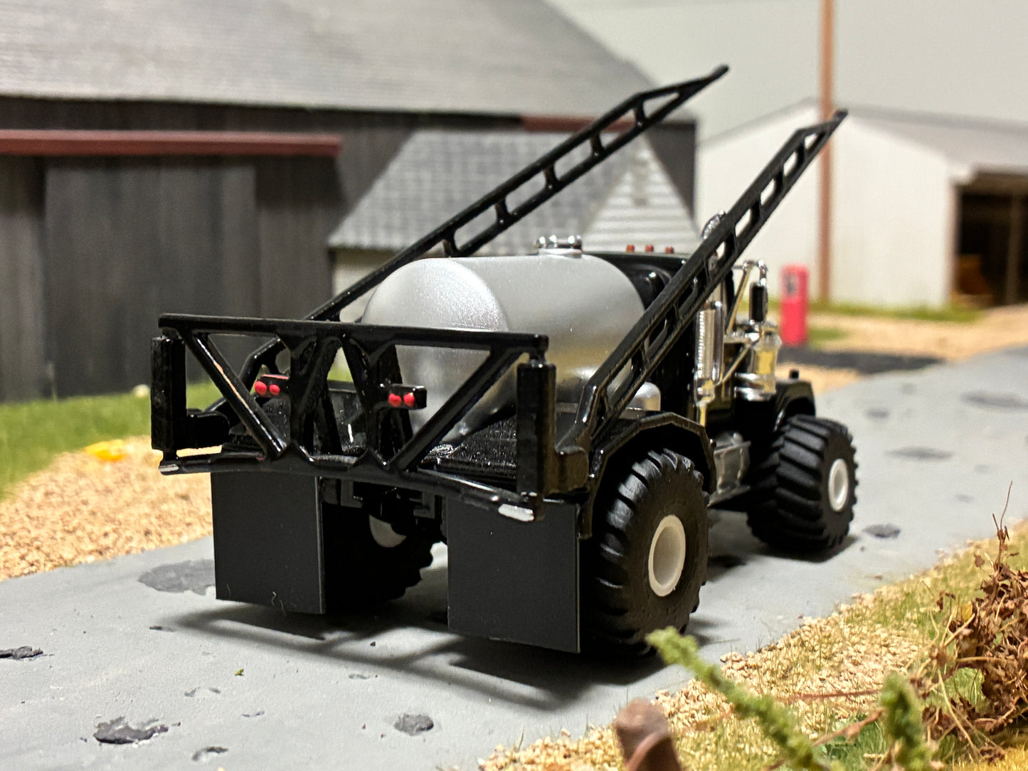 1/64 GMC General Floater Sprayer Truck Black