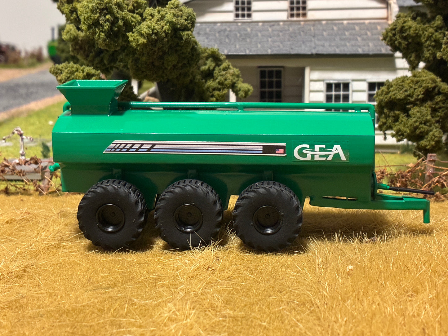 1/64 Liquid Manure Spreader Tri Axle 6,300 gallon