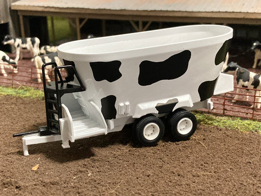 1/64 Vertical Feed Mixer Twin Screw Holstein Cow