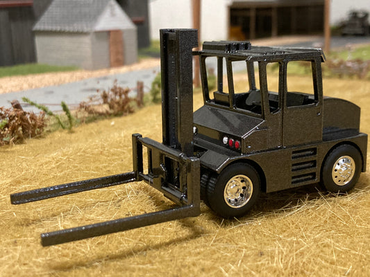 1/64 Hay Squeeze Dark Gray