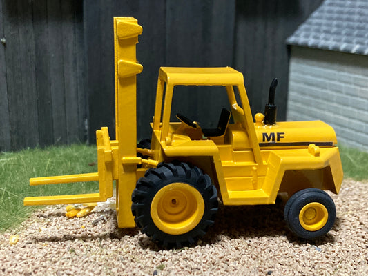 1/64 MF Off Road Fork Lift