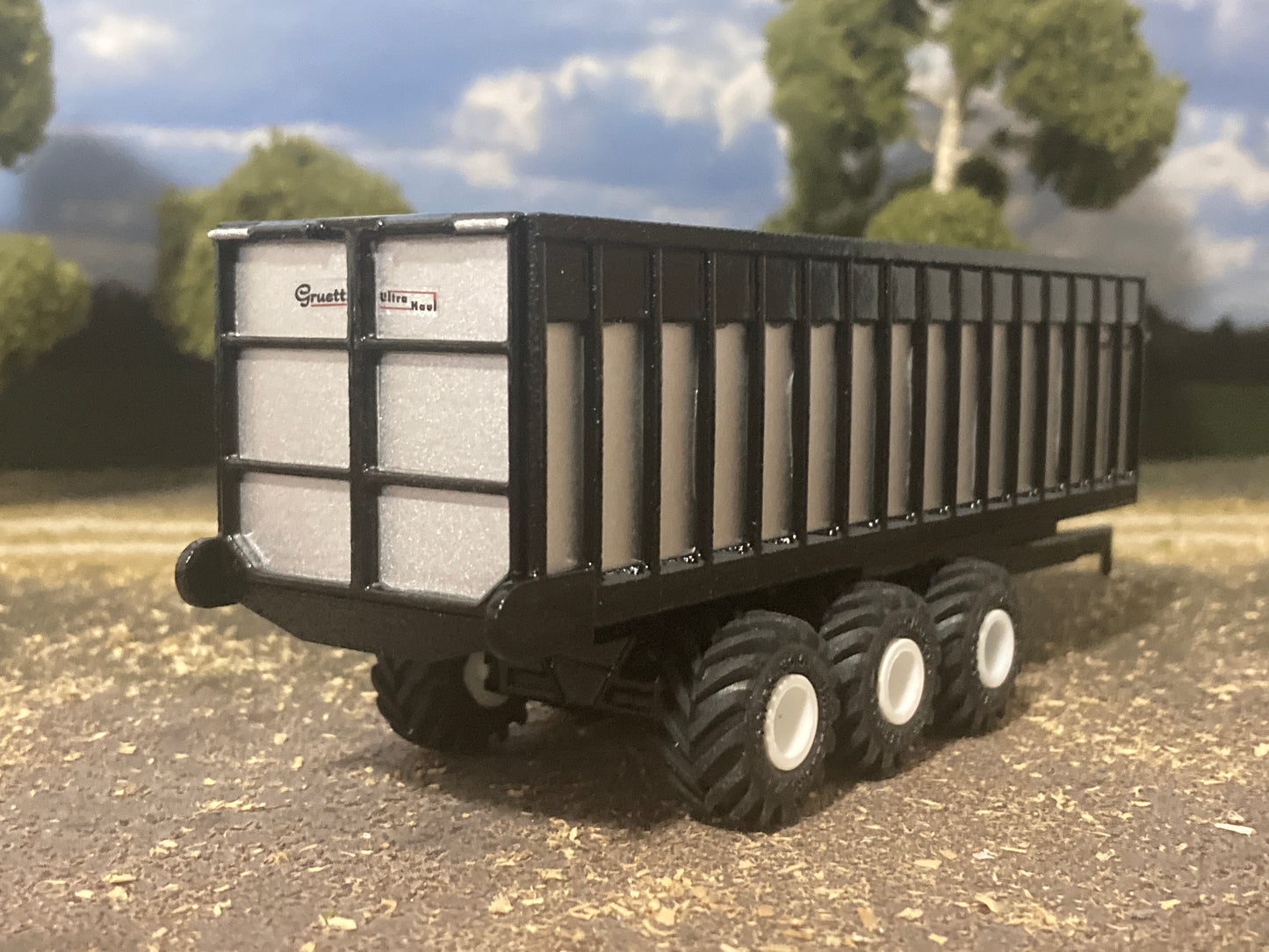 1/64 Gruetts Ultra Haul Forage Trailer 30’