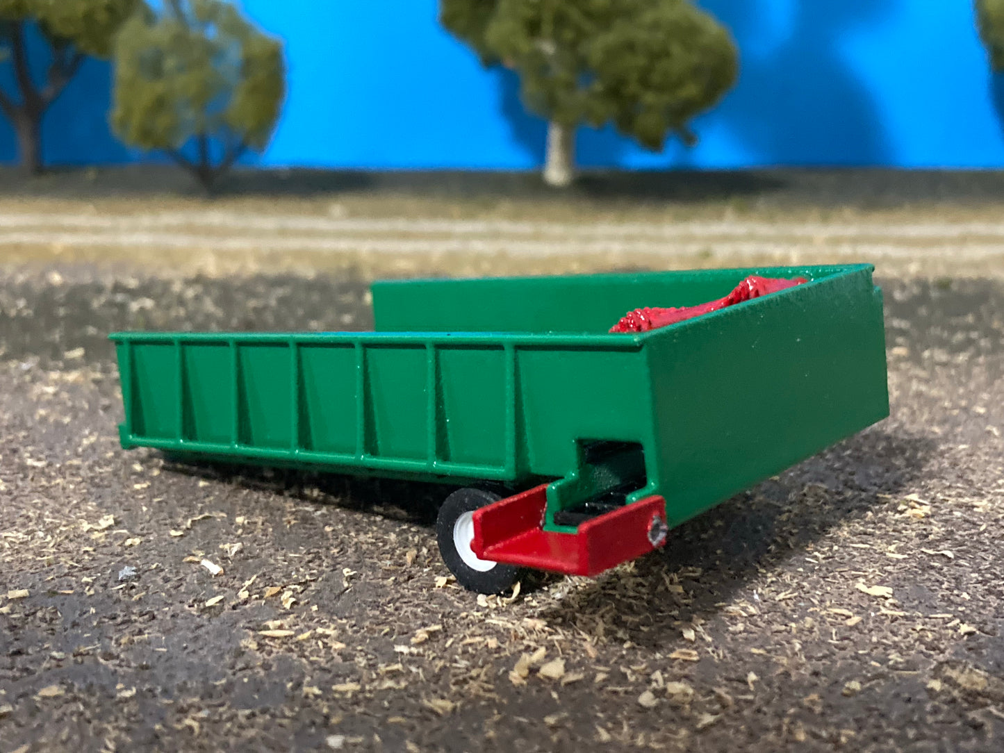 1/64 Balzer Silage Table (right side unload)