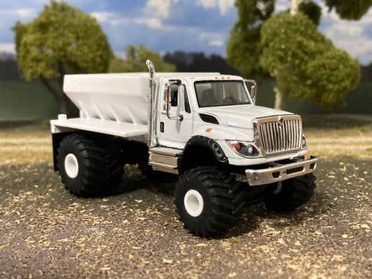 1/64 IH Workstar Fertilizer Spreader Floater Truck