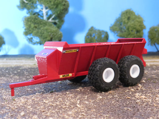 1/64 Meyer 8865 Manure Spreader